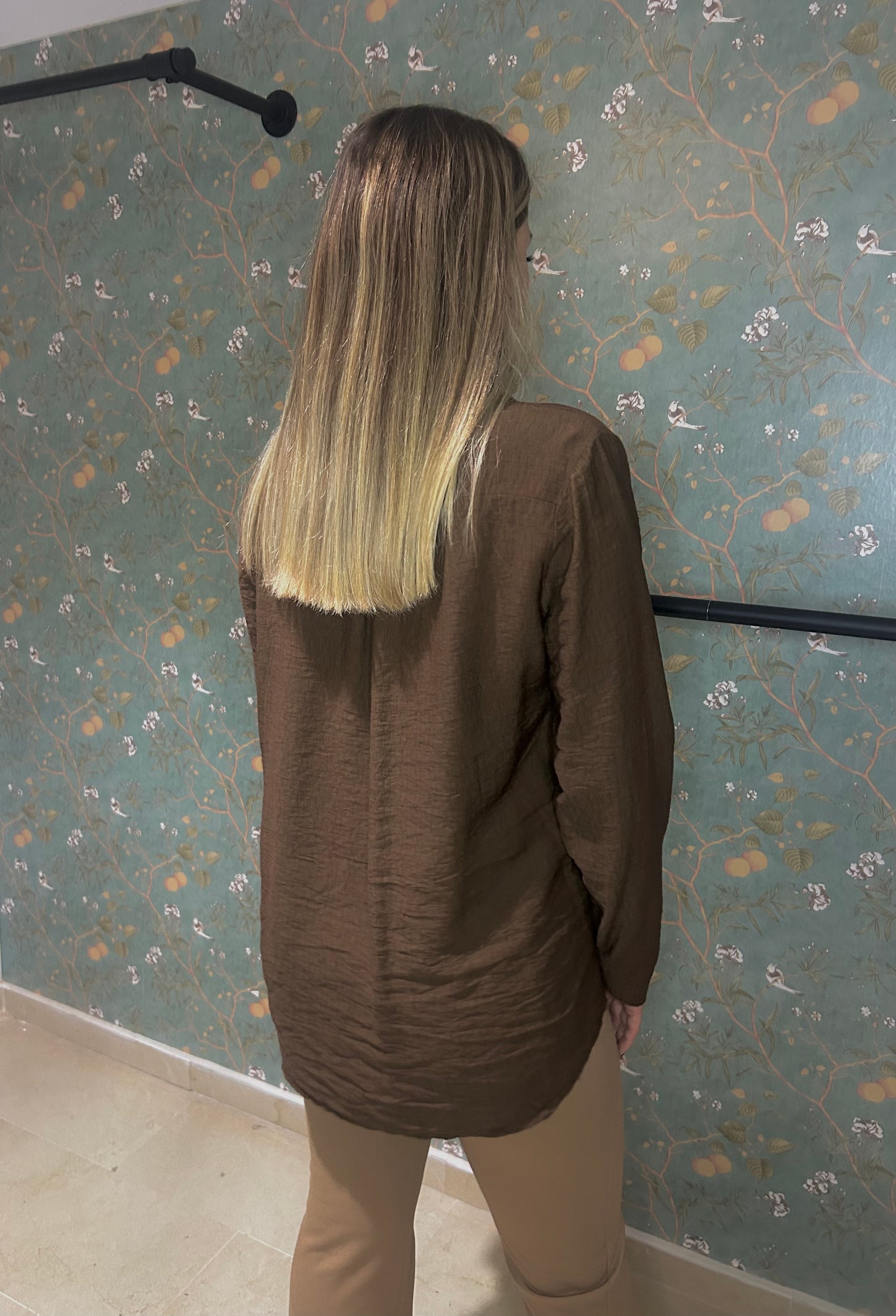 Camisa marrón